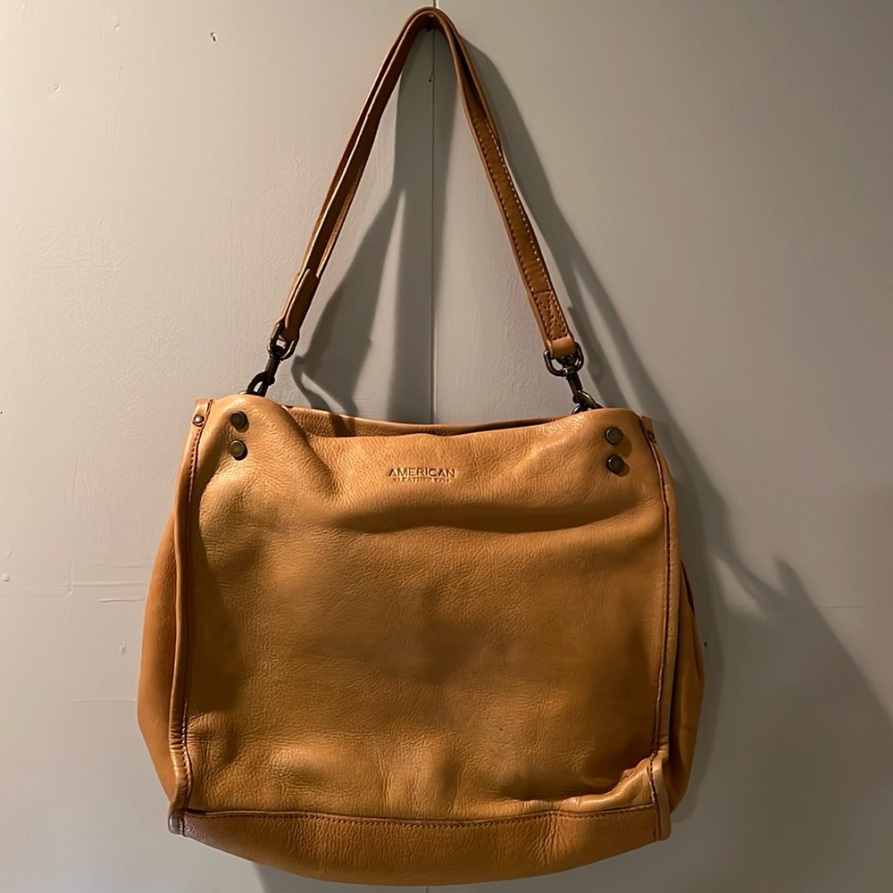 American Leather Co. leather purse